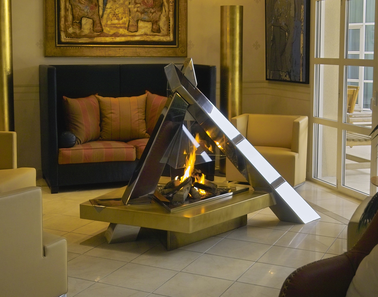 cheminée contemporaine - cheminée design - cheminée sur mesure